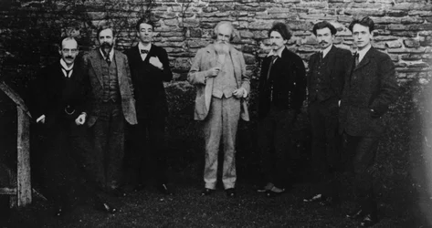W.B. Yeats with his literary circle, Sussex, 1914